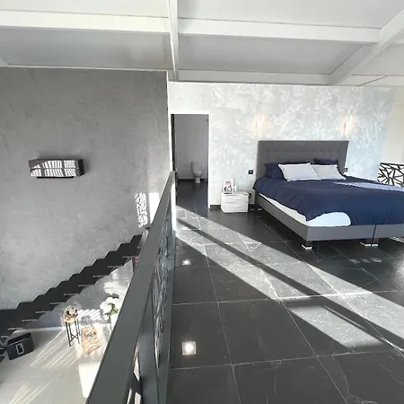 Loft Atypique Beaucaire (Gard)